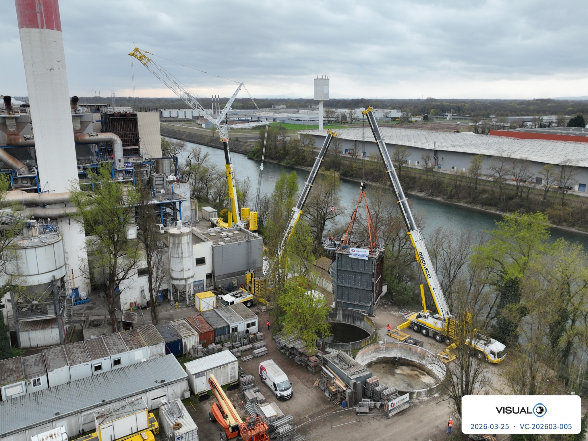 Tournage drone site industriel