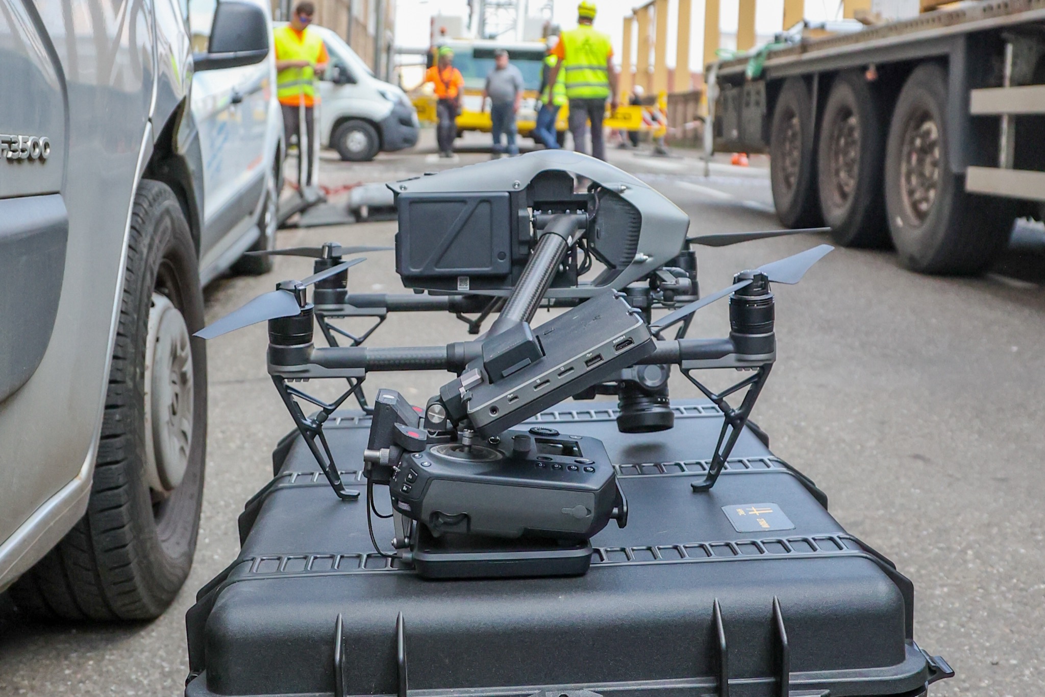 DJI Matrice sur valise Peli - équipement drone professionnel